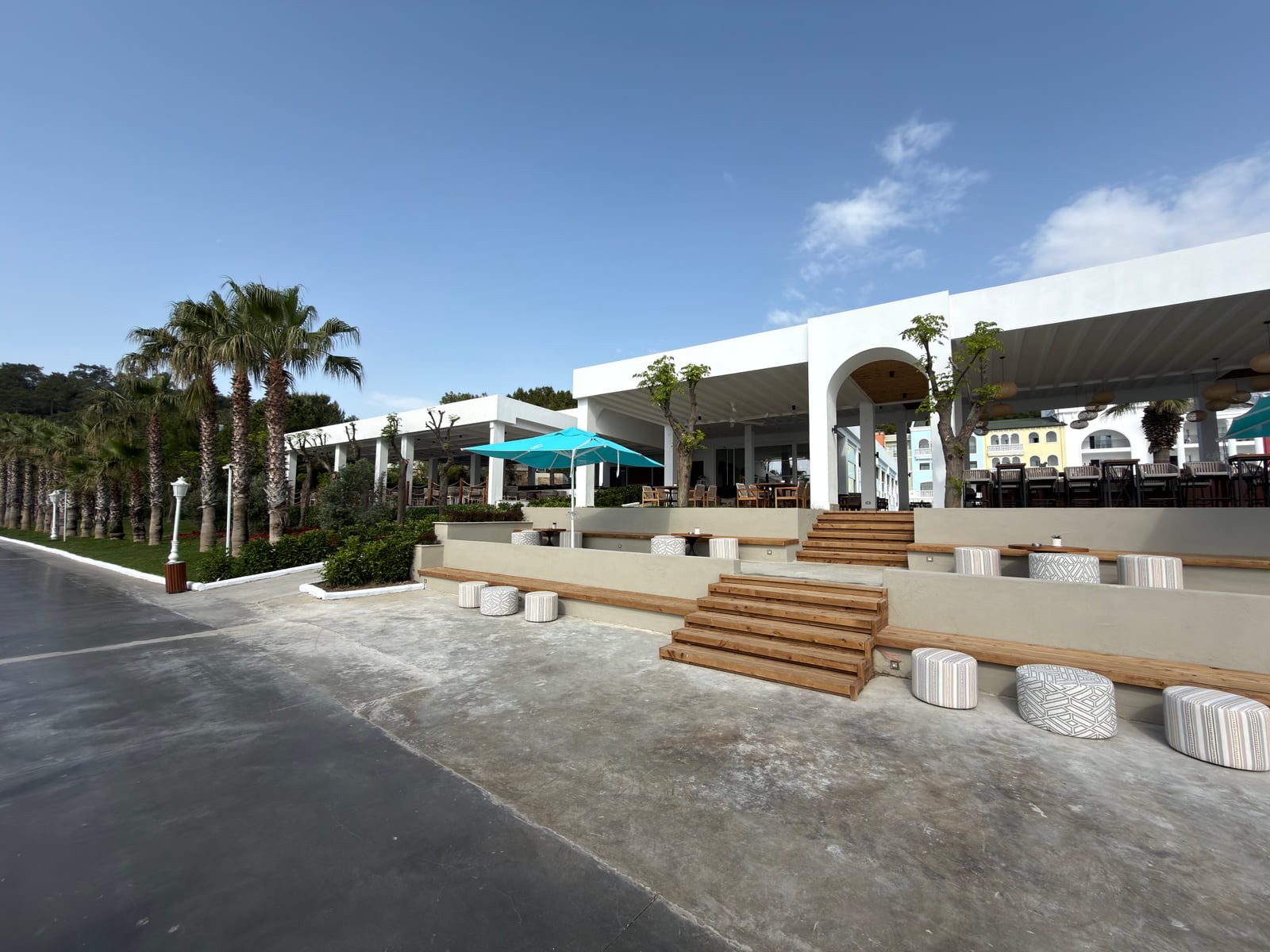 Breeze Bar 2
